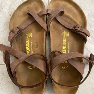 Birkenstock mauve ankle sandals